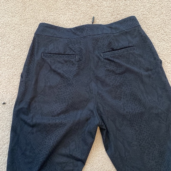 Lululemon snake print joggers - Picture 3 of 4